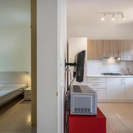 Apartamento Luca Trilocale 2 *